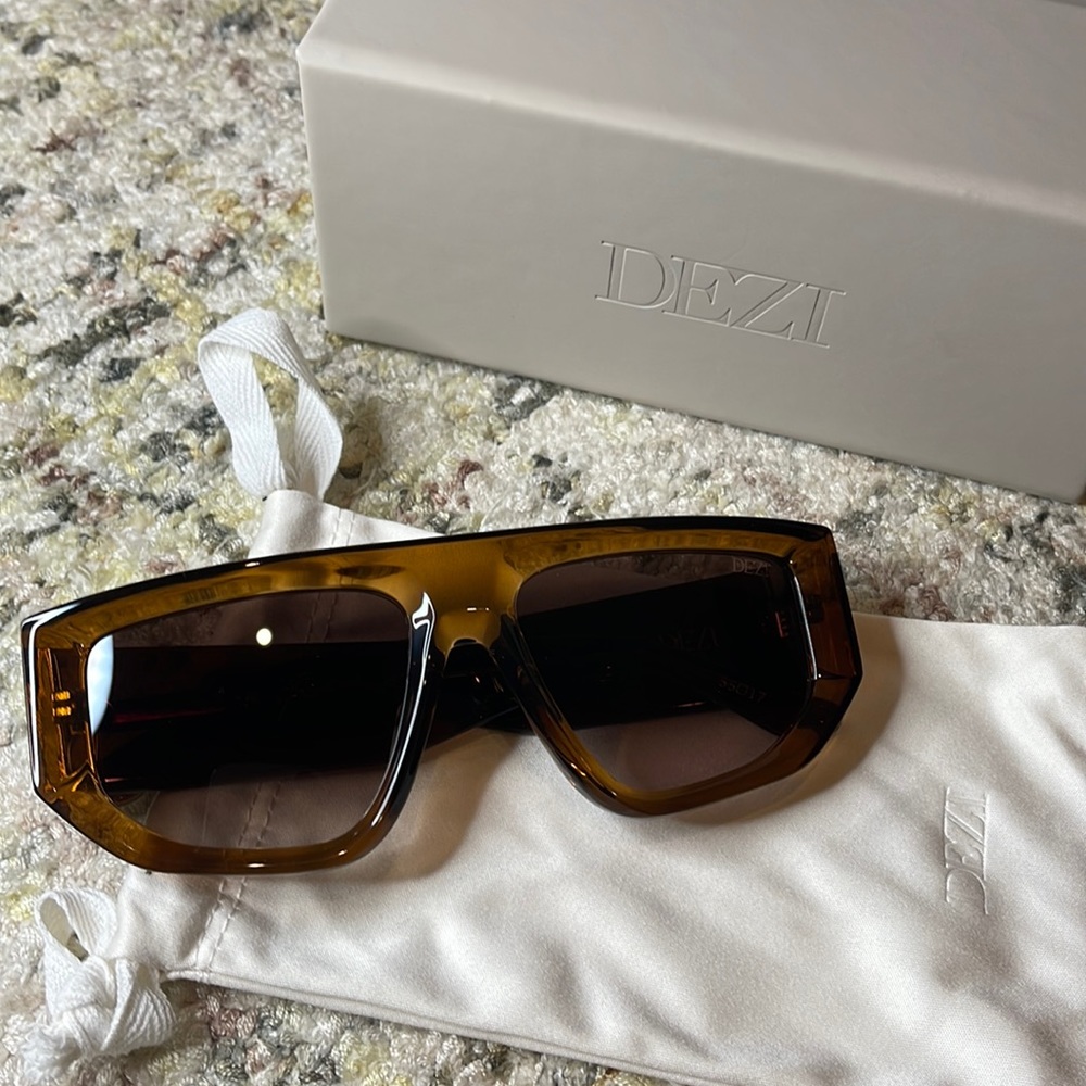 Dezi Sunglasses BackTrack - Brown